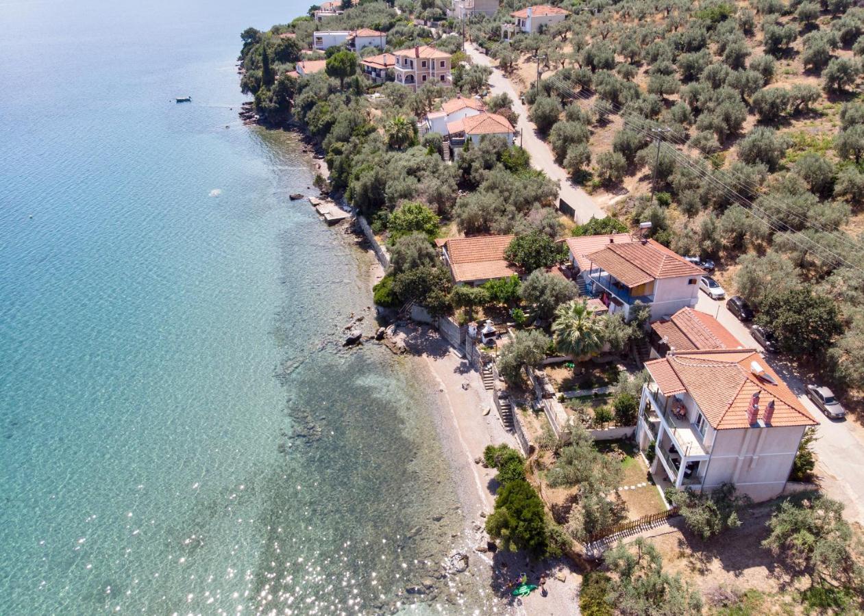 Villas Nies Sourpi Exterior photo