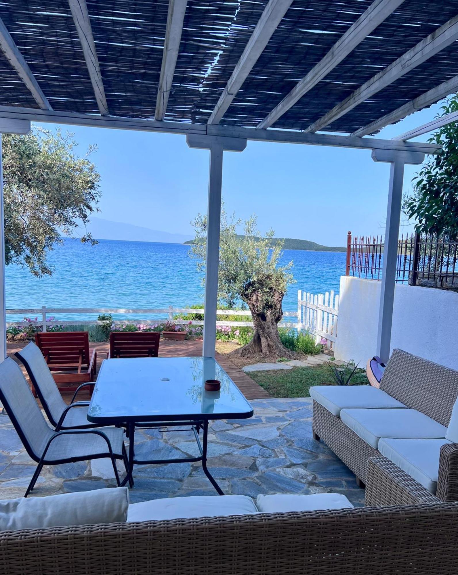 Villas Nies Sourpi Exterior photo